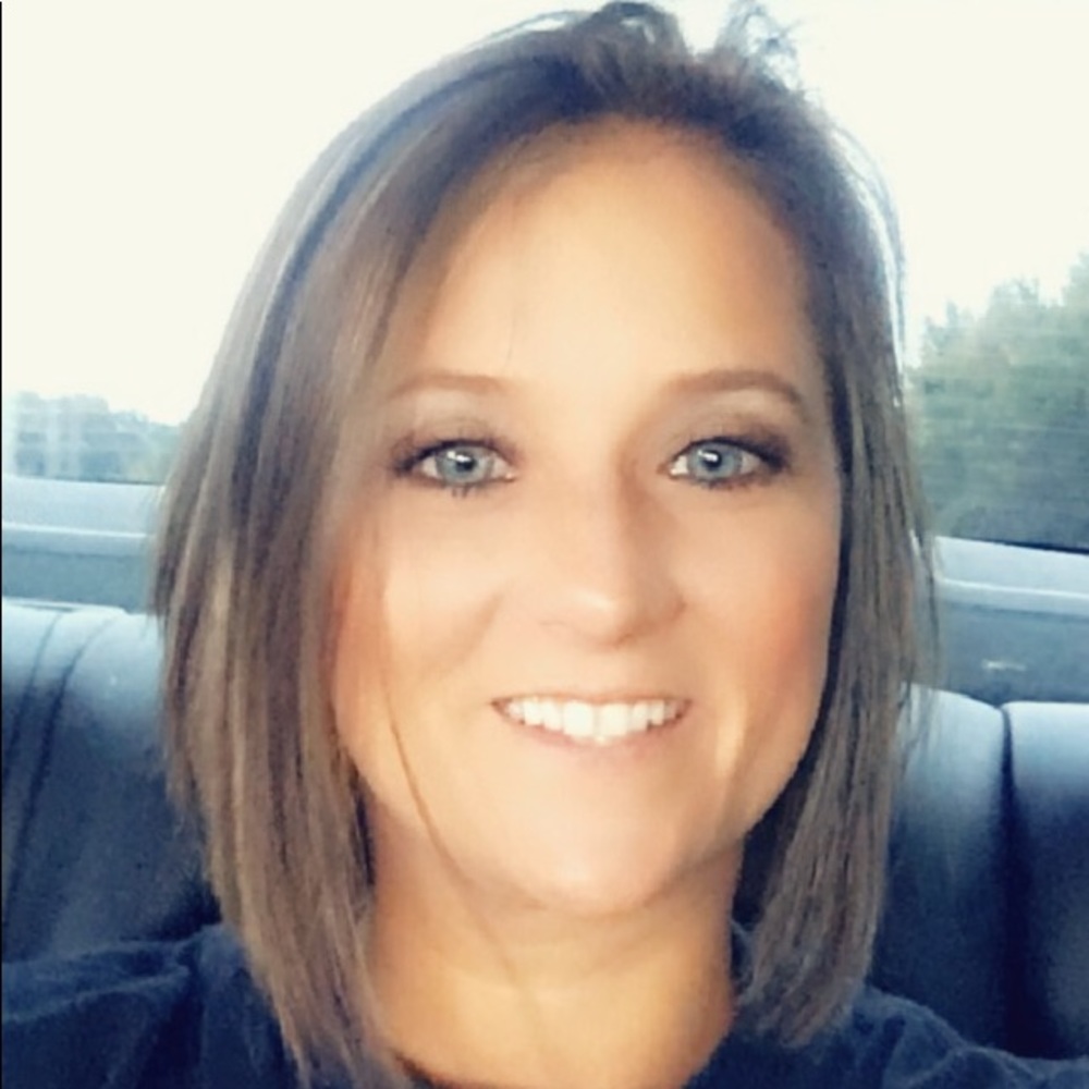 Meet your Posher, Misti